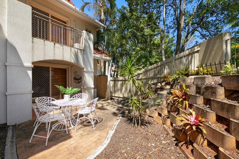 Photo - 9/12 Haig Street, Clayfield QLD 4011 - Image 13