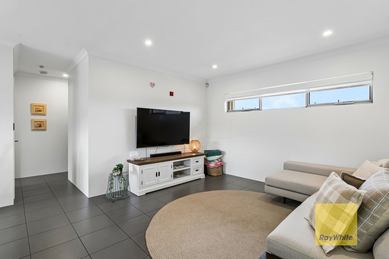 Photo - 9/12 Heath Road, Kalamunda WA 6076 - Image 10