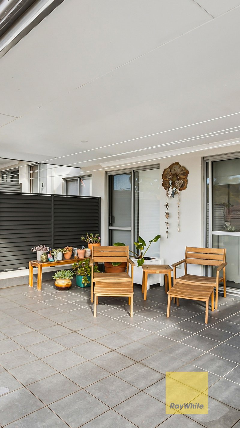 Photo - 9/12 Heath Road, Kalamunda WA 6076 - Image 19