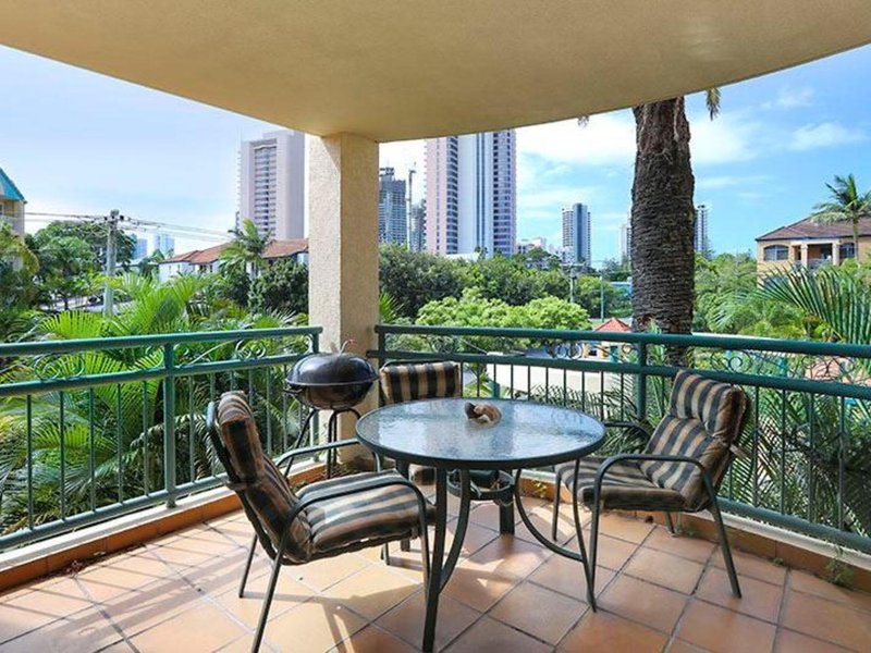 Photo - 9/12 Monte Carlo Avenue, Surfers Paradise QLD 4217 - Image 9