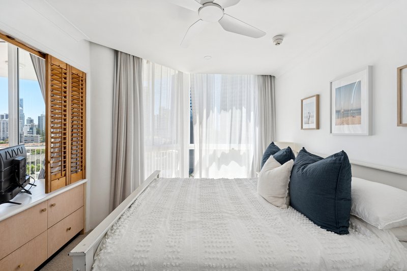 Photo - 91/210 Surf Parade, Surfers Paradise QLD 4217 - Image 17