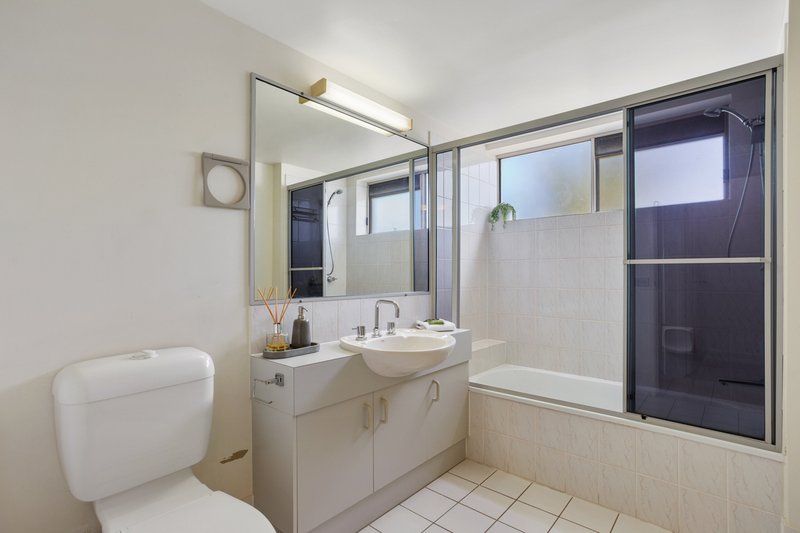 Photo - 9/123 Brisbane Road, Mooloolaba QLD 4557 - Image 9