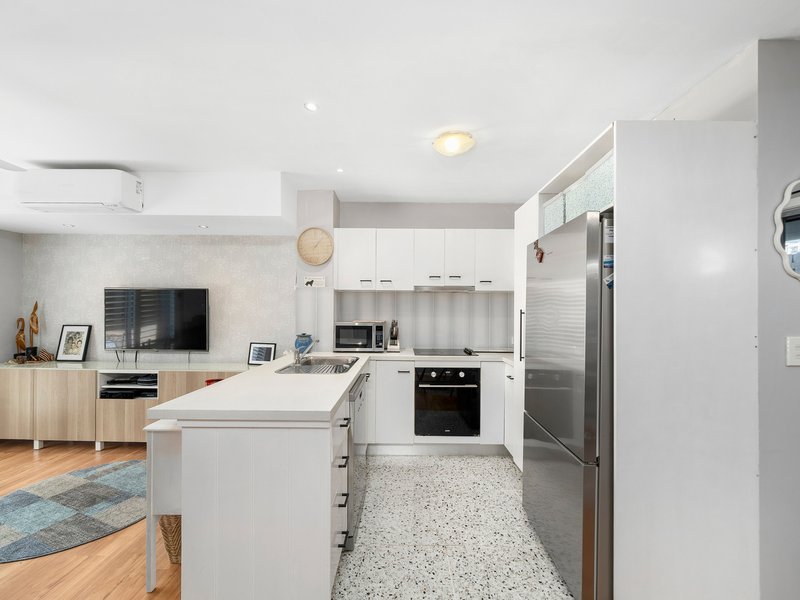 Photo - 9/126-130 Turner Street, Scarborough QLD 4020 - Image 5