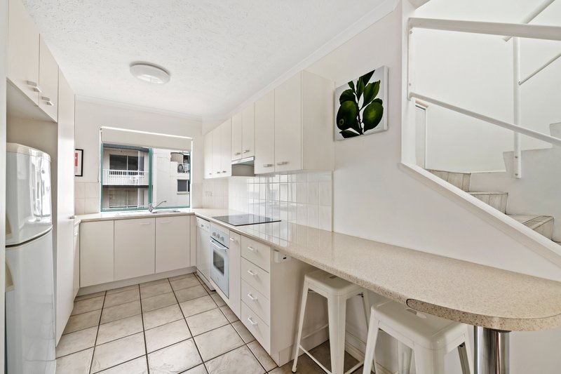 Photo - 9/13-15 Douglas Street, Mooloolaba QLD 4557 - Image 7