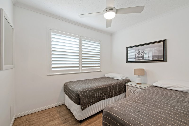 Photo - 9/13-15 Douglas Street, Mooloolaba QLD 4557 - Image 11