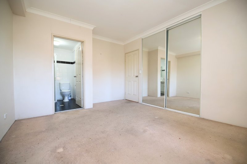 Photo - 9/13-15 Gordon Street, Bankstown NSW 2200 - Image 5