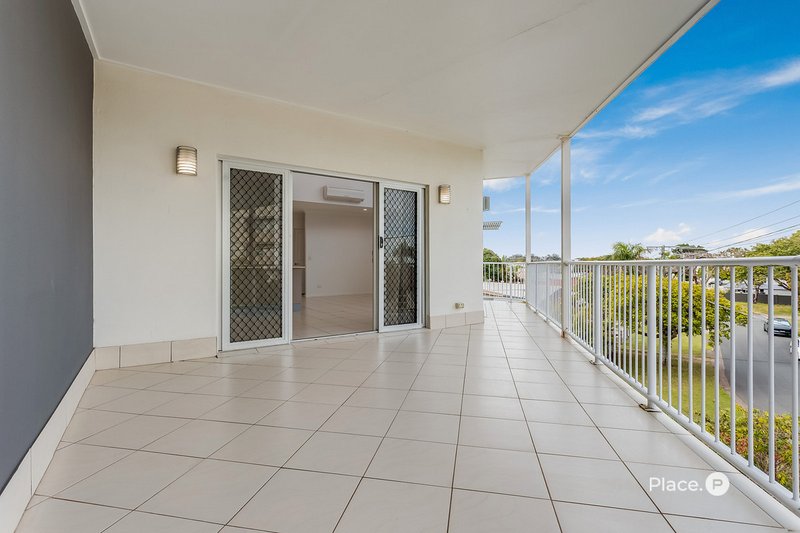 Photo - 9/13-15 Lane Street, Clontarf QLD 4019 - Image 12