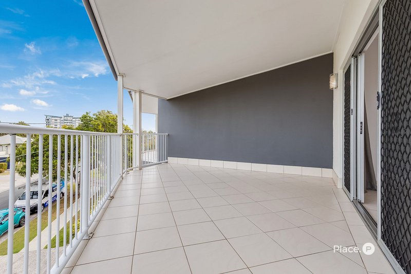 Photo - 9/13-15 Lane Street, Clontarf QLD 4019 - Image 13