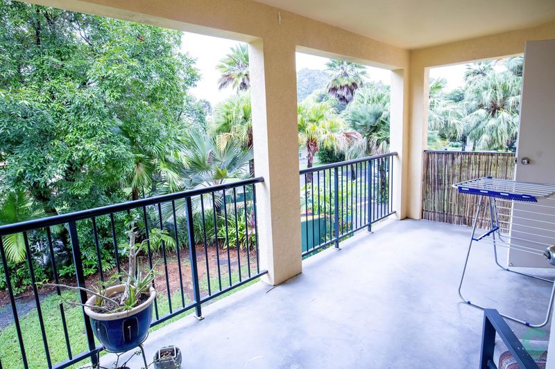 Photo - 9/13-17 Oyster Court, Trinity Beach QLD 4879 - Image 13