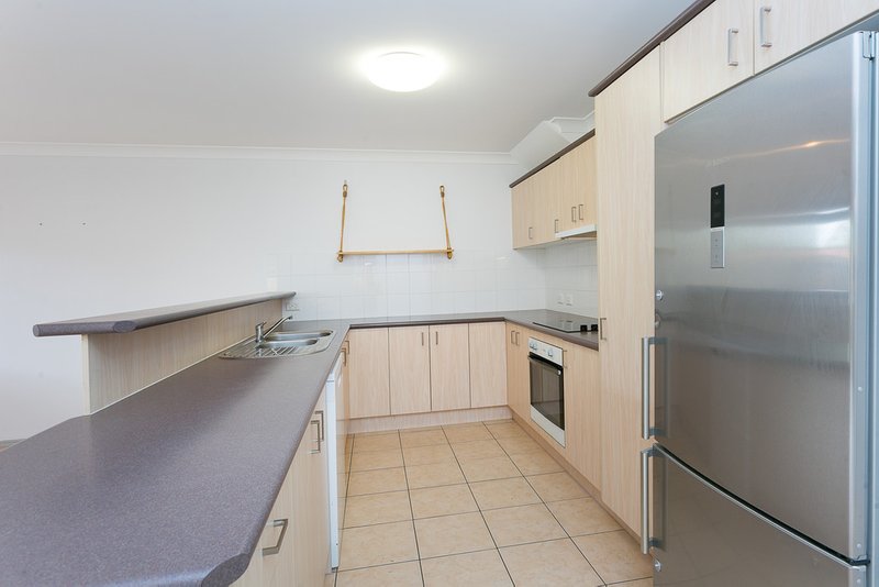 Photo - 9/13-23 Springfield College Drive, Springfield QLD 4300 - Image 4