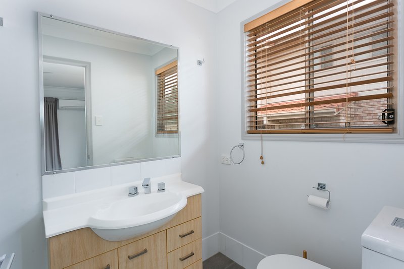 Photo - 9/13-23 Springfield College Drive, Springfield QLD 4300 - Image 9