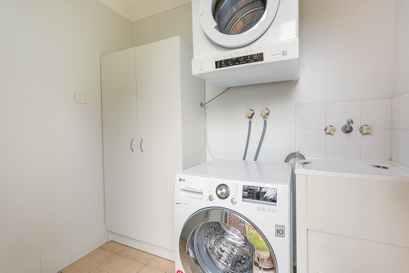 Photo - 9/13-23 Springfield College Drive, Springfield QLD 4300 - Image 13