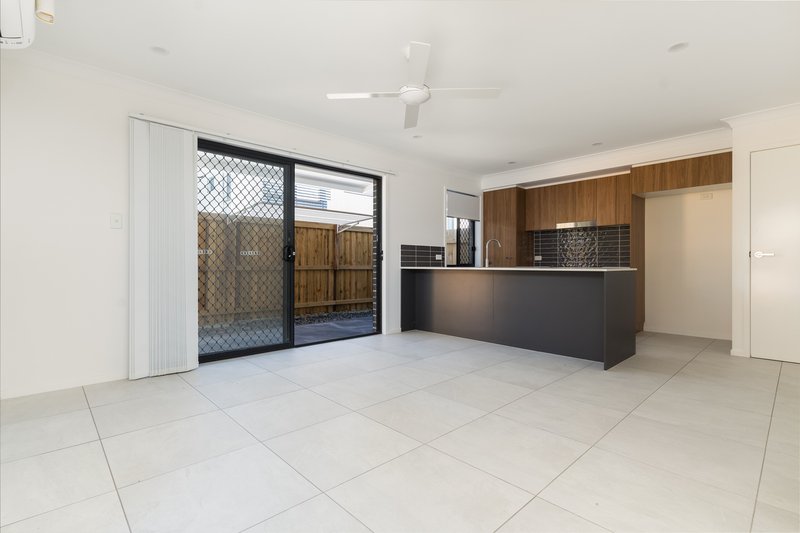 Photo - 9/13 Bass Court, Loganholme QLD 4129 - Image 4