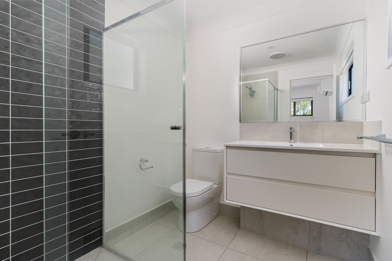 Photo - 9/13 Bass Court, Loganholme QLD 4129 - Image 5