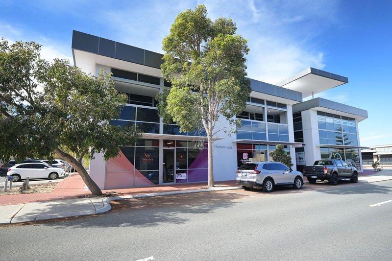 9/13 Hobsons Gate, Currambine WA 6028