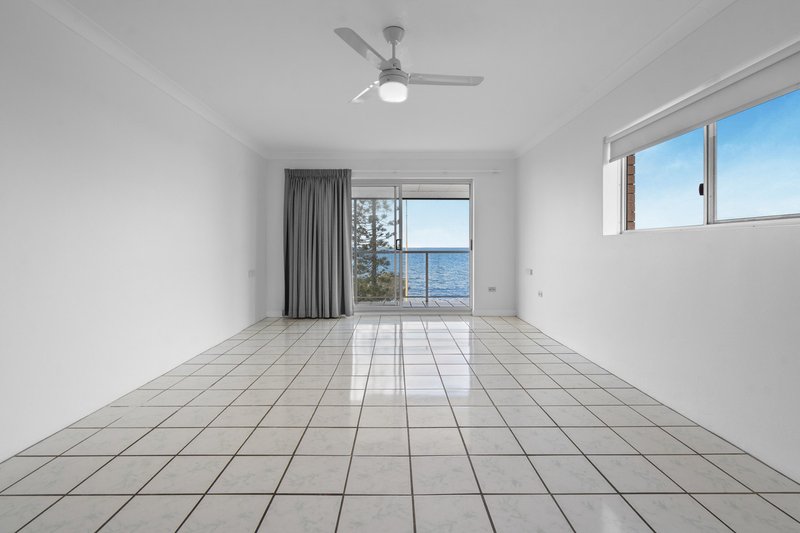 Photo - 9/131 Margate Parade, Redcliffe QLD 4020 - Image 2