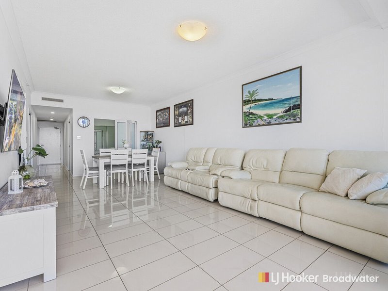 Photo - 913/19 Imperial Parade, Labrador QLD 4215 - Image 9