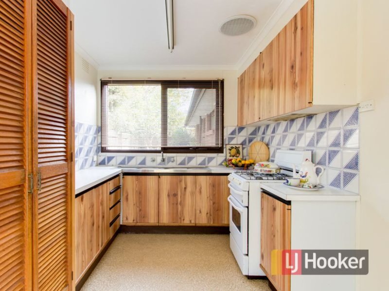 Photo - 9/132 Somerville Road, Hampton Park VIC 3976 - Image 2