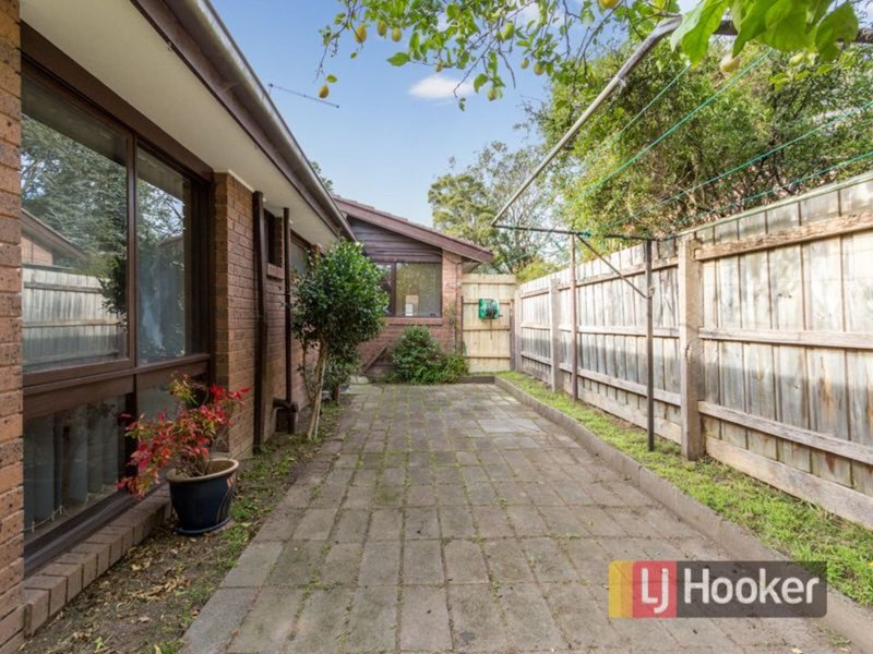 Photo - 9/132 Somerville Road, Hampton Park VIC 3976 - Image 9