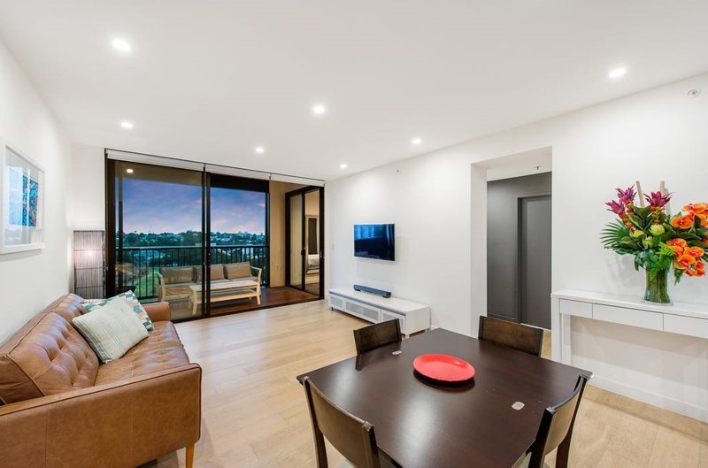 Photo - 913/280 Jones Street, Pyrmont NSW 2009 - Image 3