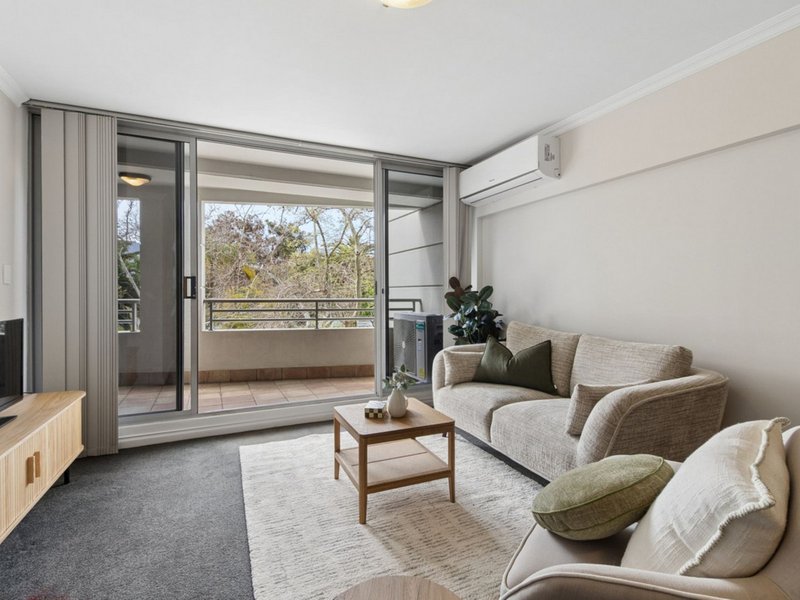 Photo - 9/134 Mounts Bay Road, Perth WA 6000 - Image 2