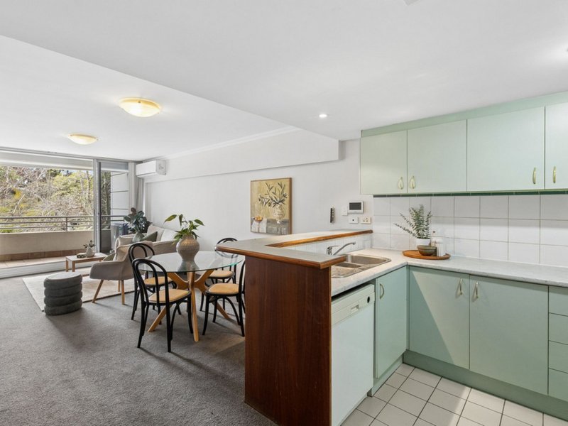Photo - 9/134 Mounts Bay Road, Perth WA 6000 - Image 3
