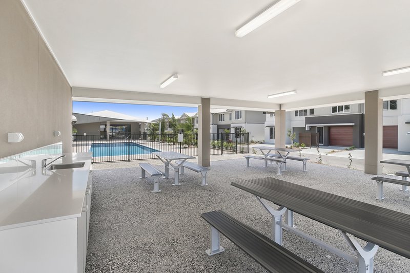 Photo - 91/370 Gainsborough Drive, Pimpama QLD 4209 - Image 15