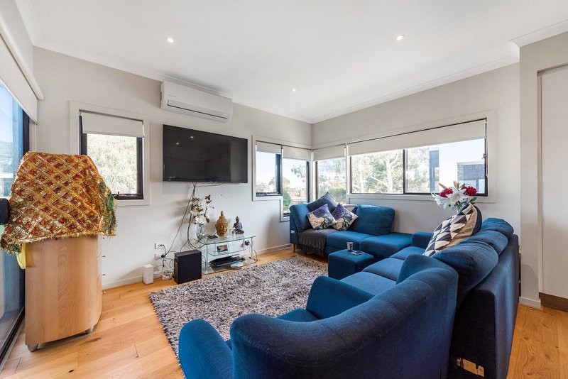 Photo - 9/14 Lidgate Avenue, Rowville VIC 3178 - Image 3