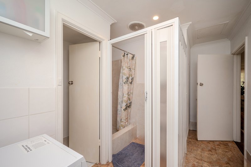 Photo - 9/140 Normanby Road, Inglewood WA 6052 - Image 13