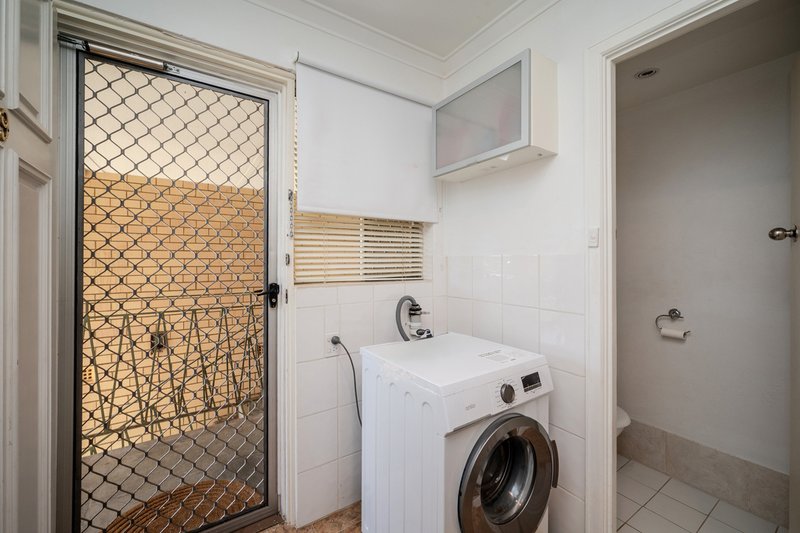 Photo - 9/140 Normanby Road, Inglewood WA 6052 - Image 15