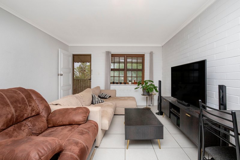 Photo - 9/144 Seaview Road, Henley Beach South SA 5022 - Image 1