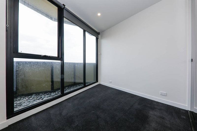 Photo - 914/803 Dandenong Road, Malvern East VIC 3145 - Image 6