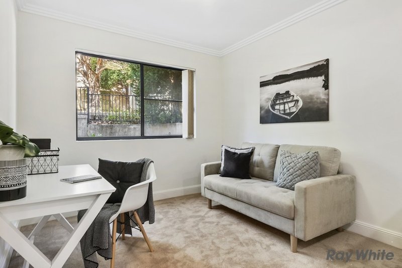 Photo - 9/15-19 Hume Ave , Castle Hill NSW 2154 - Image 6