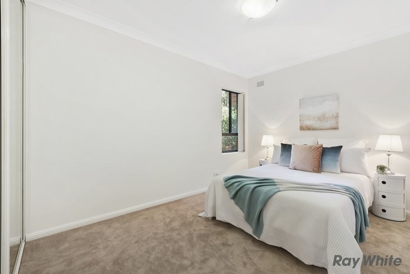 Photo - 9/15-19 Hume Ave , Castle Hill NSW 2154 - Image 10