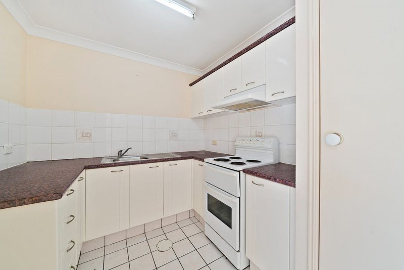 Photo - 9/15 Daisy Hill Road, Daisy Hill QLD 4127 - Image 6