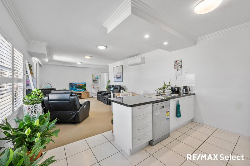 Photo - 9/15 Mulherin Drive, Mackay Harbour QLD 4740 - Image 9