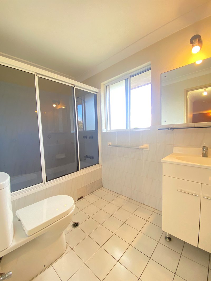 Photo - 9/15 Pye Street, Westmead NSW 2145 - Image 6