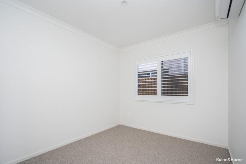 Photo - 9/15 Shell Street, Urangan QLD 4655 - Image 10