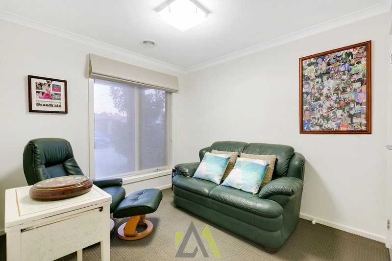 Photo - 9/15 Warrenwood Place, Langwarrin VIC 3910 - Image 10