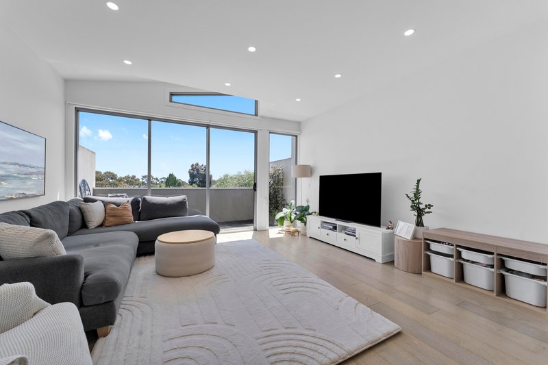 Photo - 9/151 Hall Road, Carrum Downs VIC 3201 - Image 5