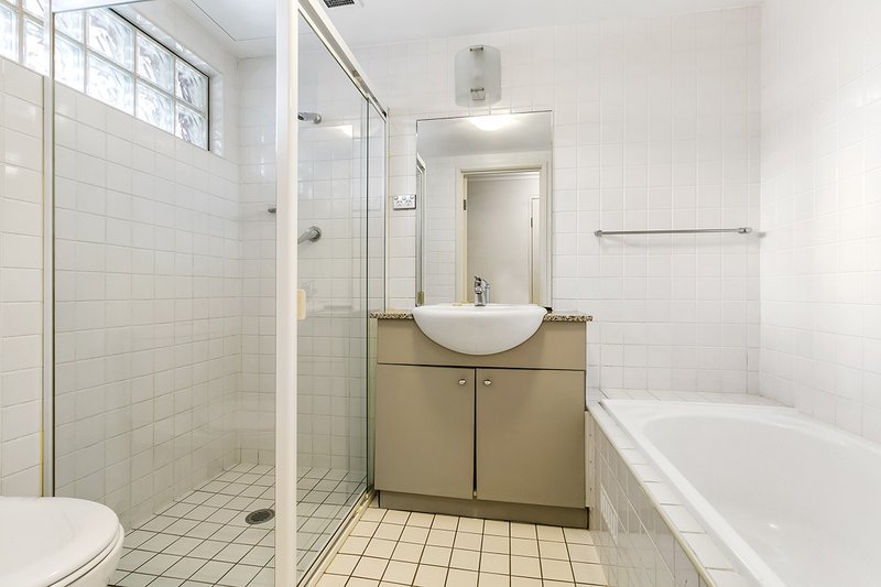 Photo - 9/154 Mallett Street, Camperdown NSW 2050 - Image 4