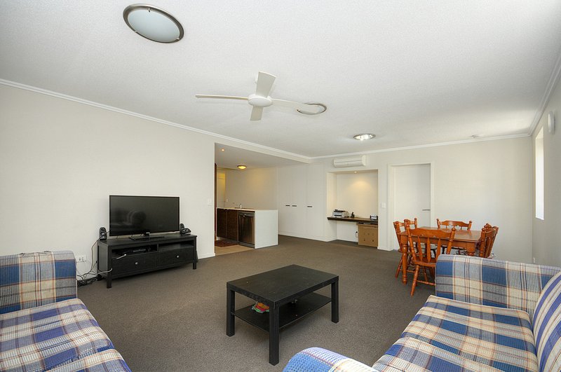 Photo - 9/154 Musgrave Avenue, Southport QLD 4215 - Image 4