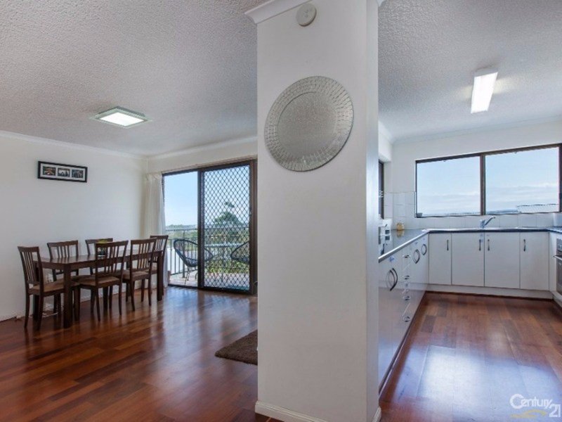 Photo - 9/16-18 Douglas Street, Mooloolaba QLD 4557 - Image 4