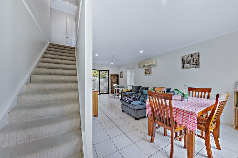 Photo - 9/16 Beach Road, Cannonvale QLD 4802 - Image 10