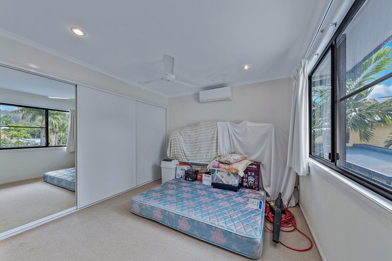 Photo - 9/16 Beach Road, Cannonvale QLD 4802 - Image 14