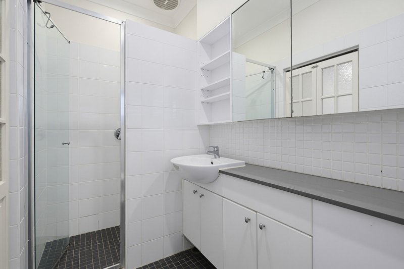 Photo - 9/16 Coast Avenue, Cronulla NSW 2230 - Image 3