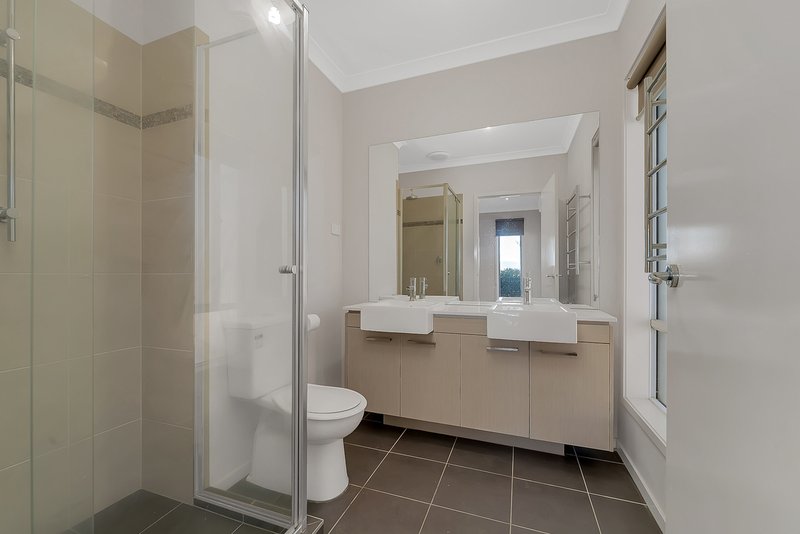 Photo - 916 Sayers Road, Tarneit VIC 3029 - Image 13