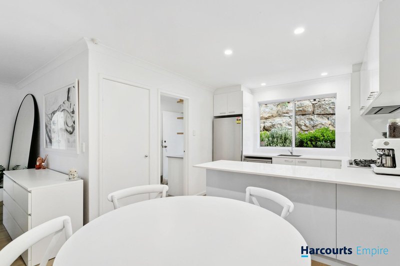 Photo - 9/17 Alga Street, Scarborough WA 6019 - Image 6