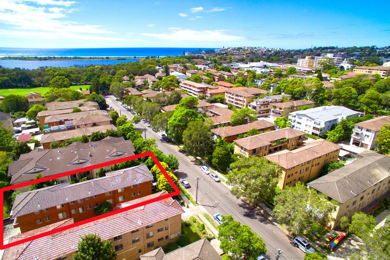 Photo - 9/17 Lismore Avenue, Dee Why NSW 2099 - Image 2