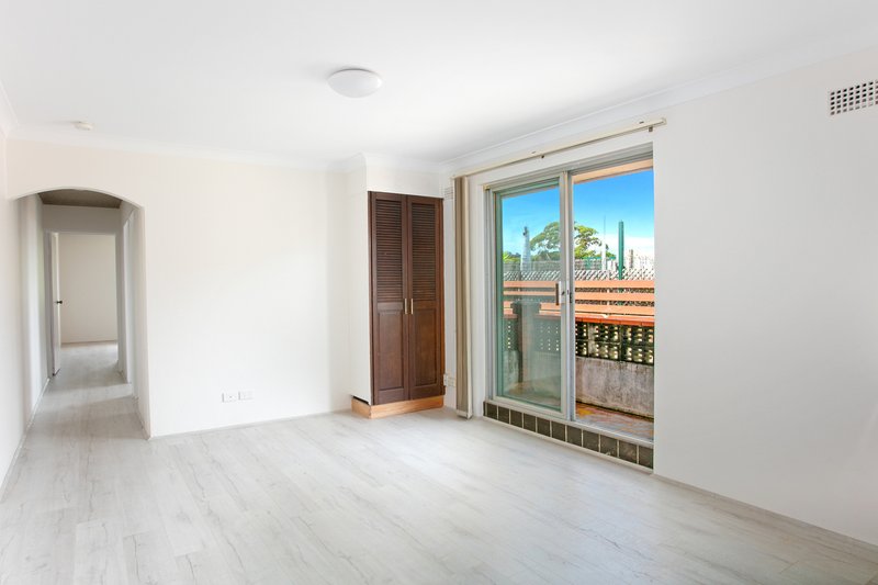 Photo - 9/17 Lismore Avenue, Dee Why NSW 2099 - Image 3